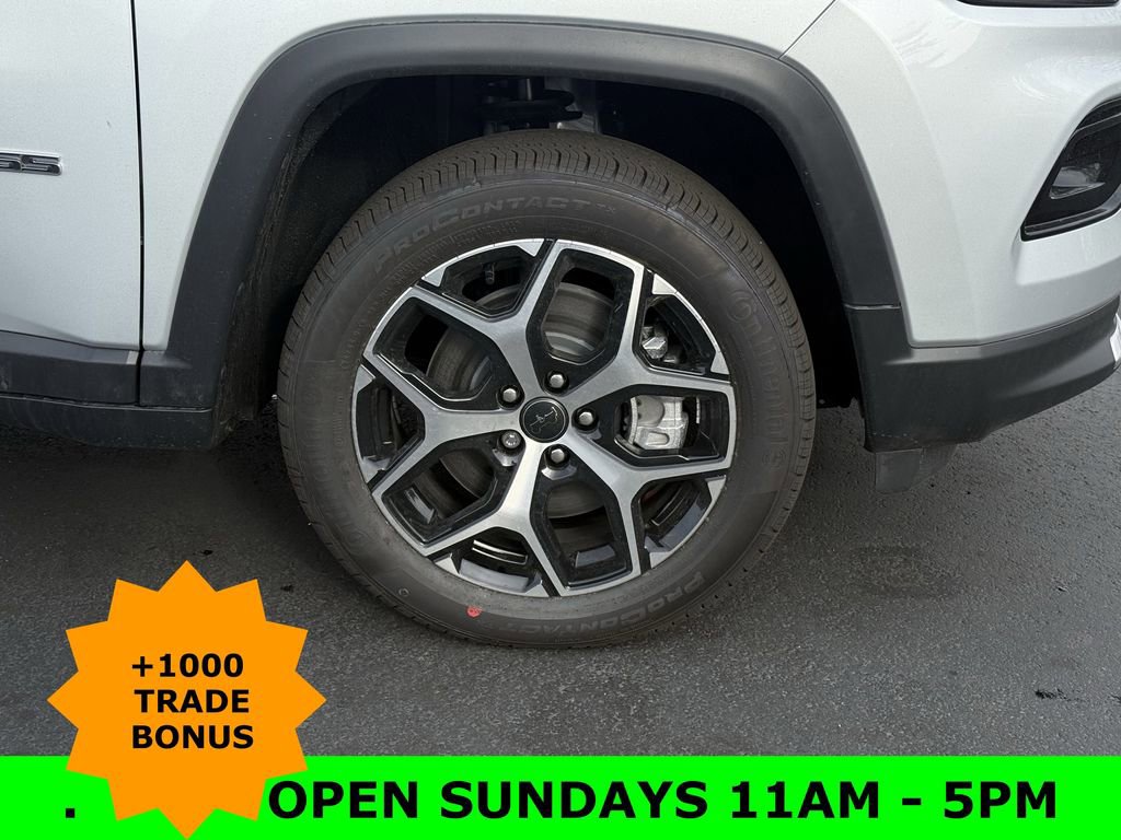 New 2026 Jeep Compass Limited image 9