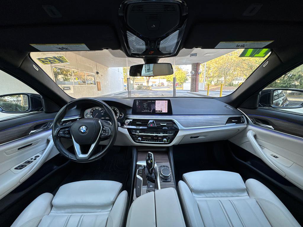 Used 2017 BMW 530i w/ Premium Package image 36