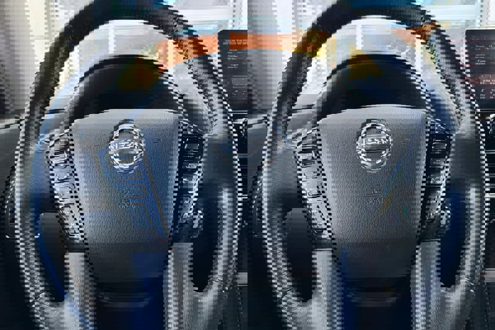 Used 2024 Nissan Armada SV AWD/4WD image 27