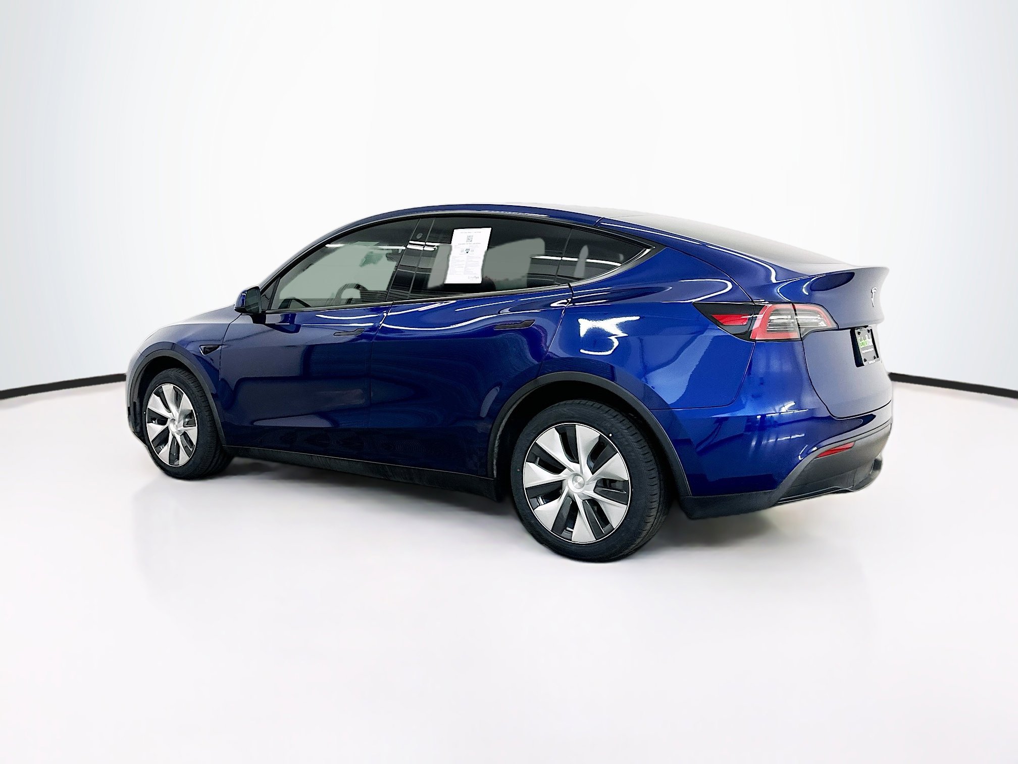 Used 2023 Tesla Model Y Long Range image 5