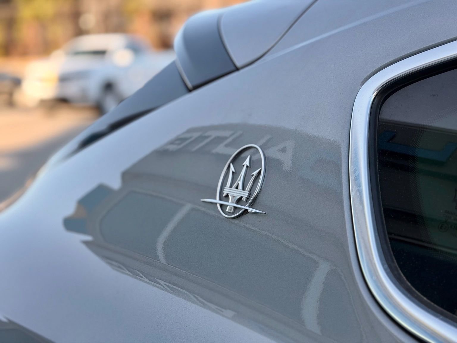 Used 2019 Maserati Levante image 14