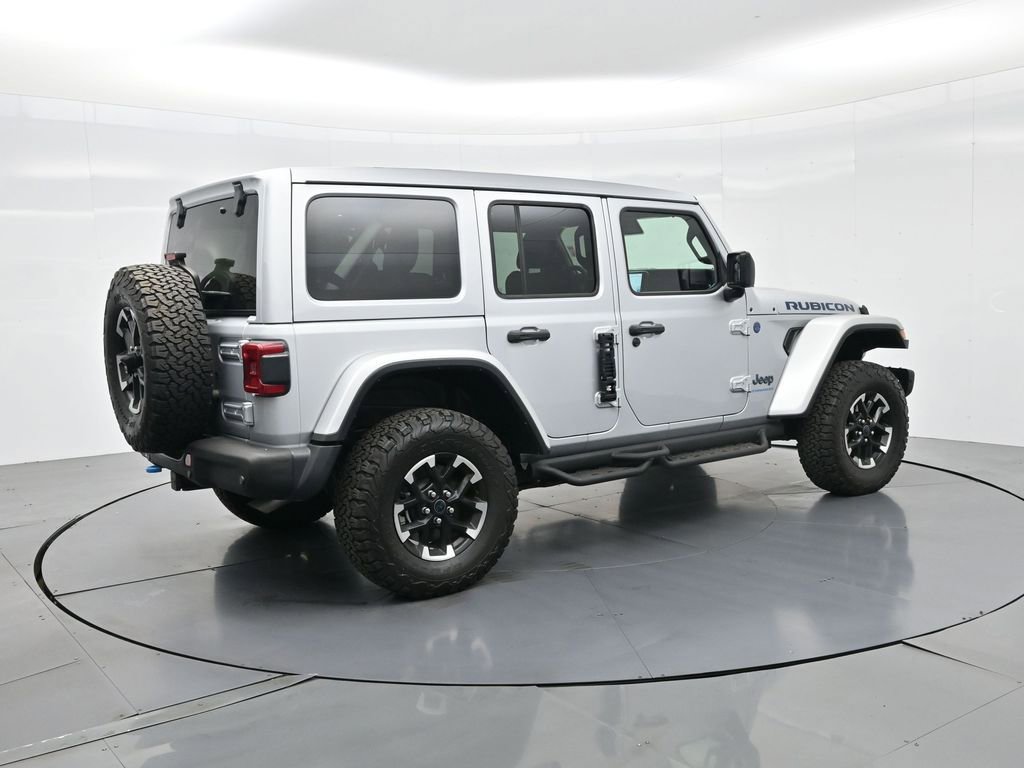 Used 2024 Jeep Wrangler Unlimited Rubicon 4xe image 4