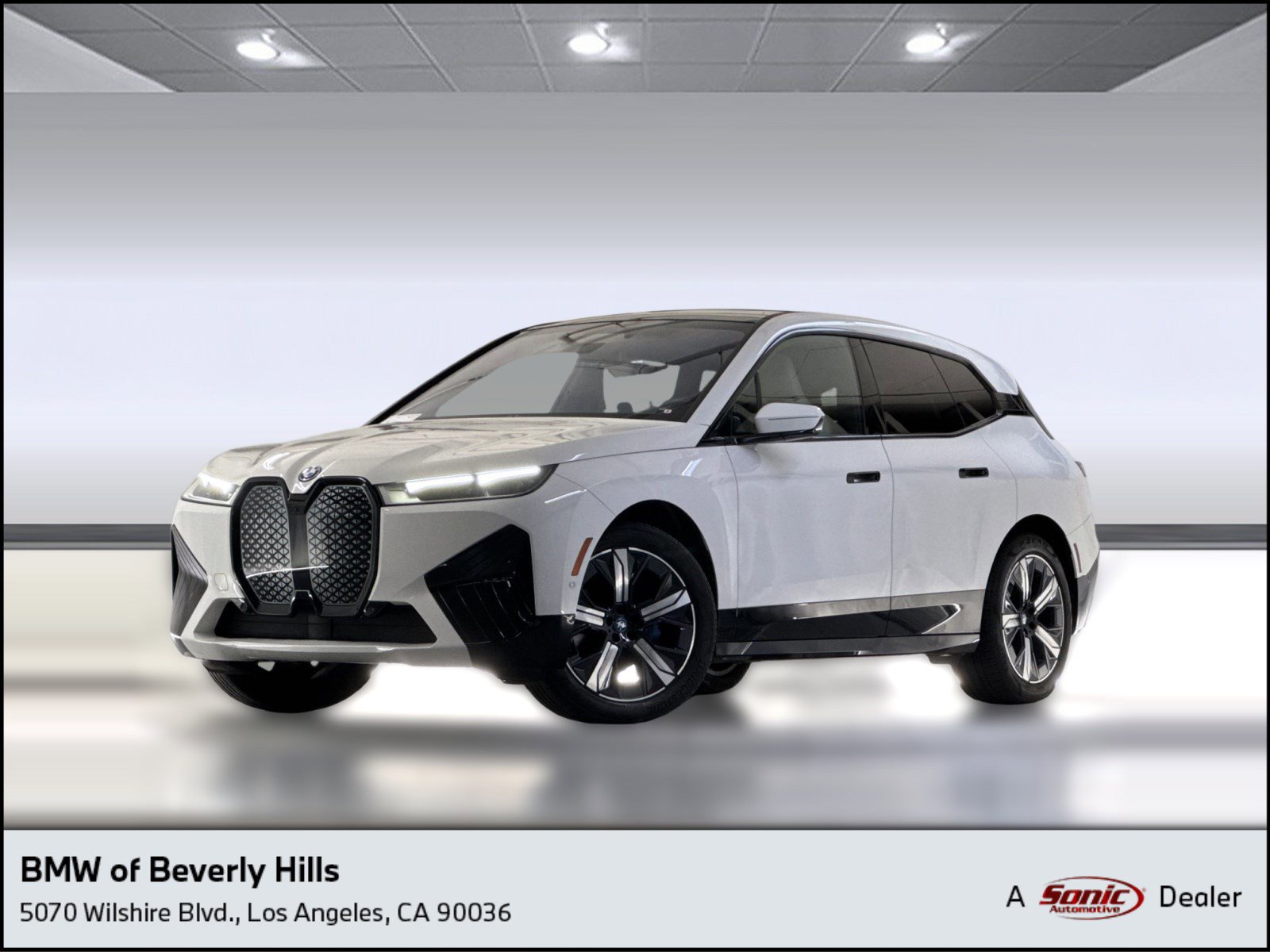 Used 2024 BMW iX xDrive50 w/ Premium Package AWD/4WD image 1