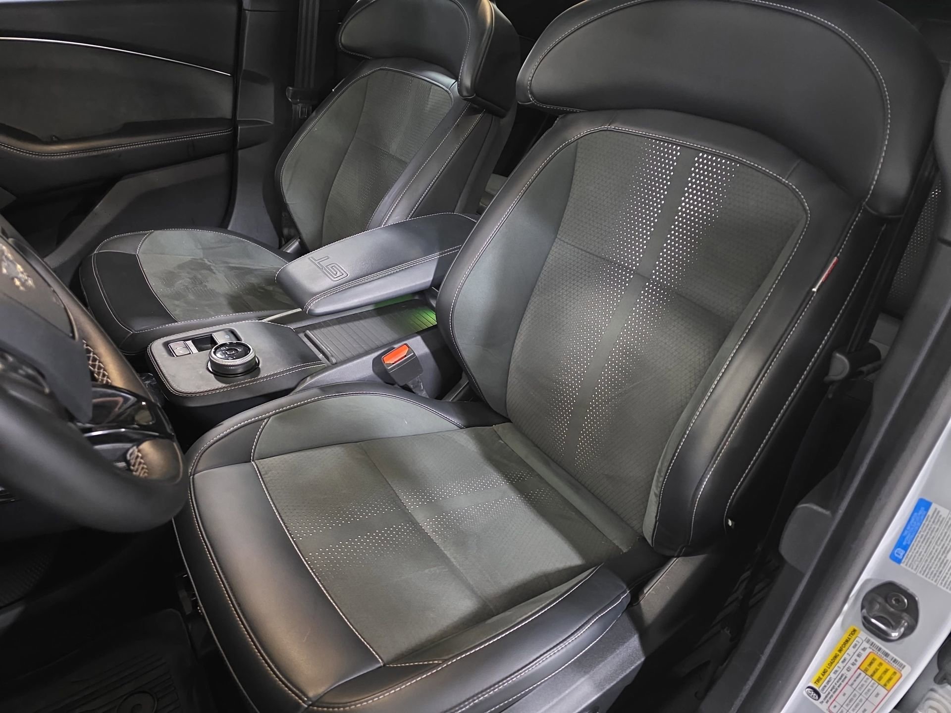 Used 2023 Ford Mustang Mach-E GT w/ GT Performance Edition AWD/4WD image 15