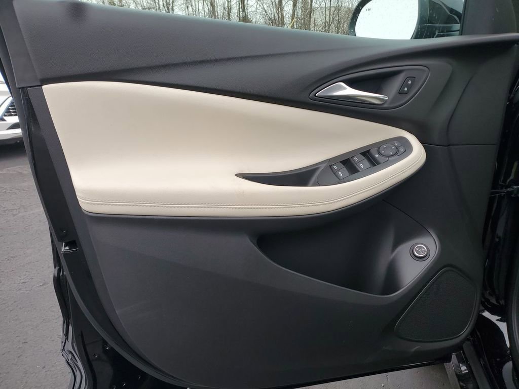 New 2025 Buick Encore GX Sport Touring w/ Advanced Technology Package image 22