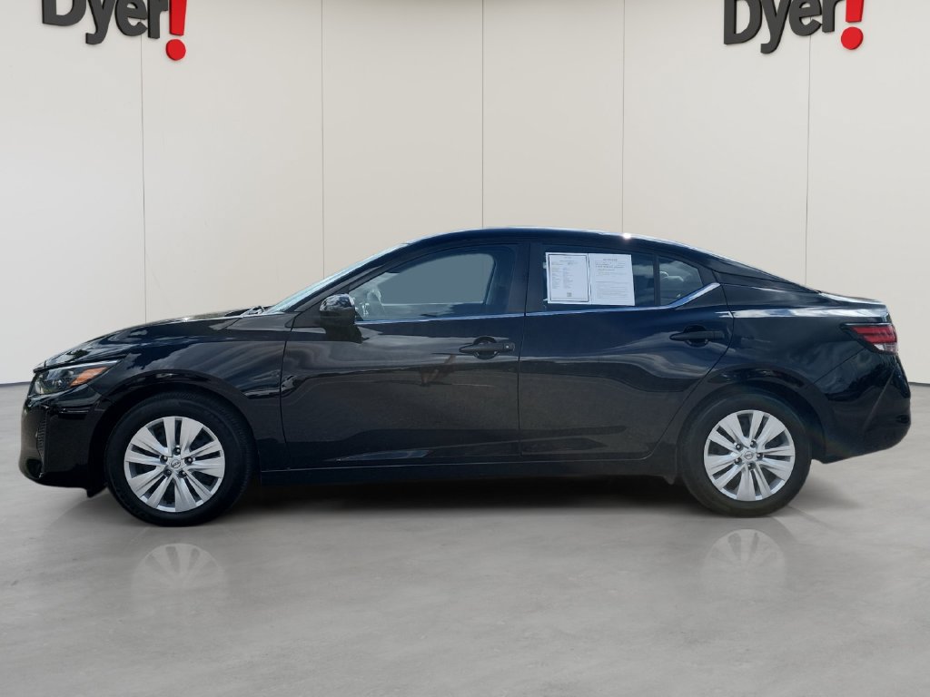 Used 2025 Nissan Sentra S FWD image 2