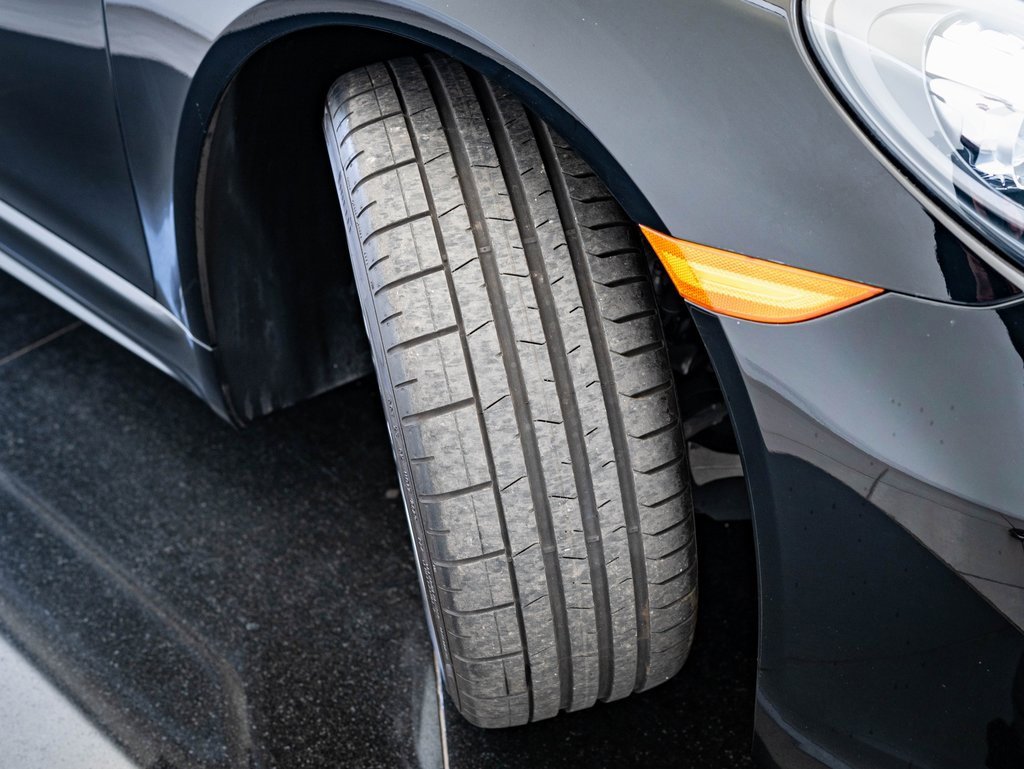 Certified 2018 Porsche 718 Boxster image 43