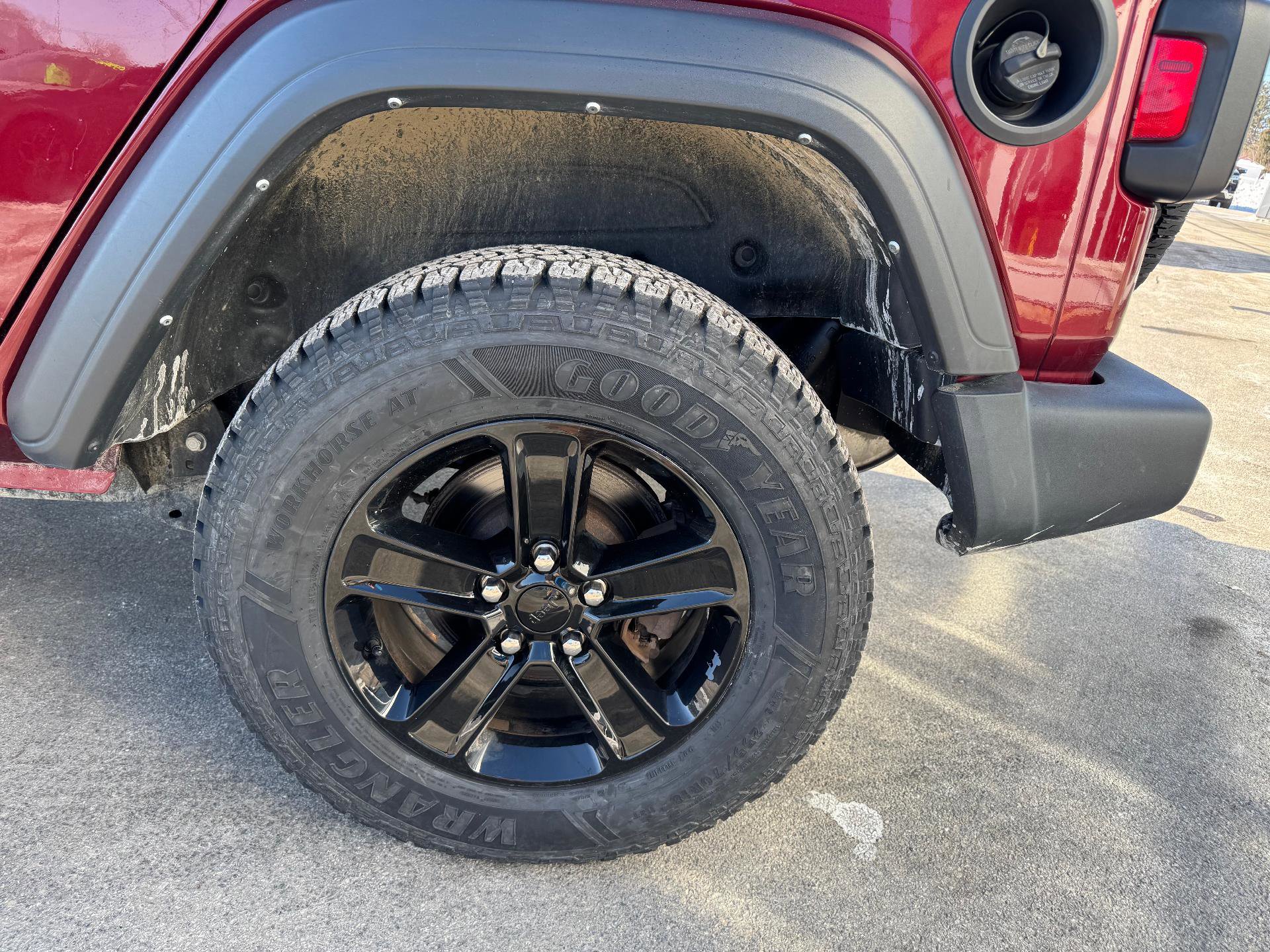 Used 2022 Jeep Wrangler Unlimited Sport image 14