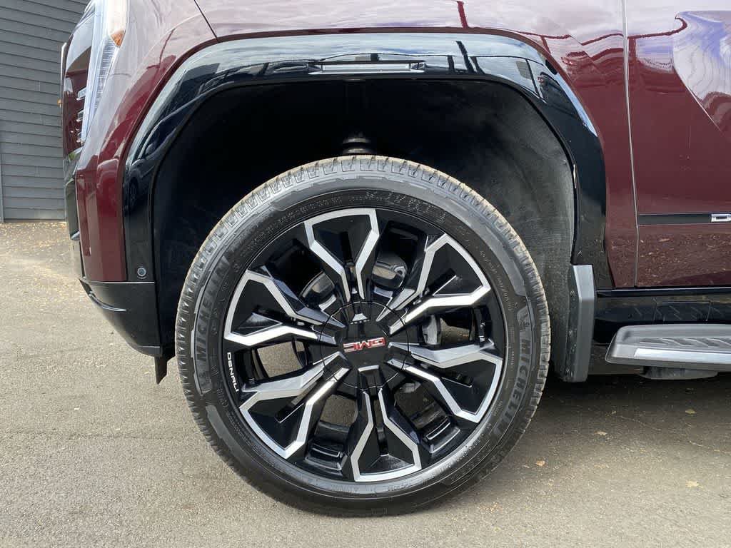 Used 2026 GMC Sierra EV Denali AWD/4WD image 11