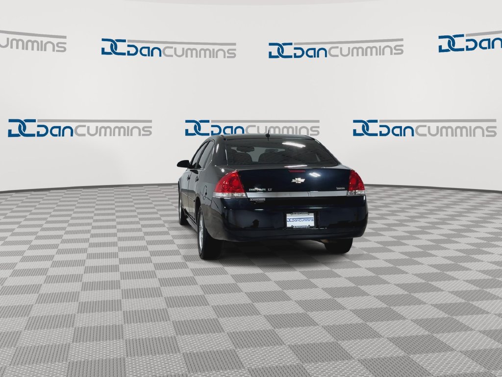 Used 2011 Chevrolet Impala LT FWD image 8
