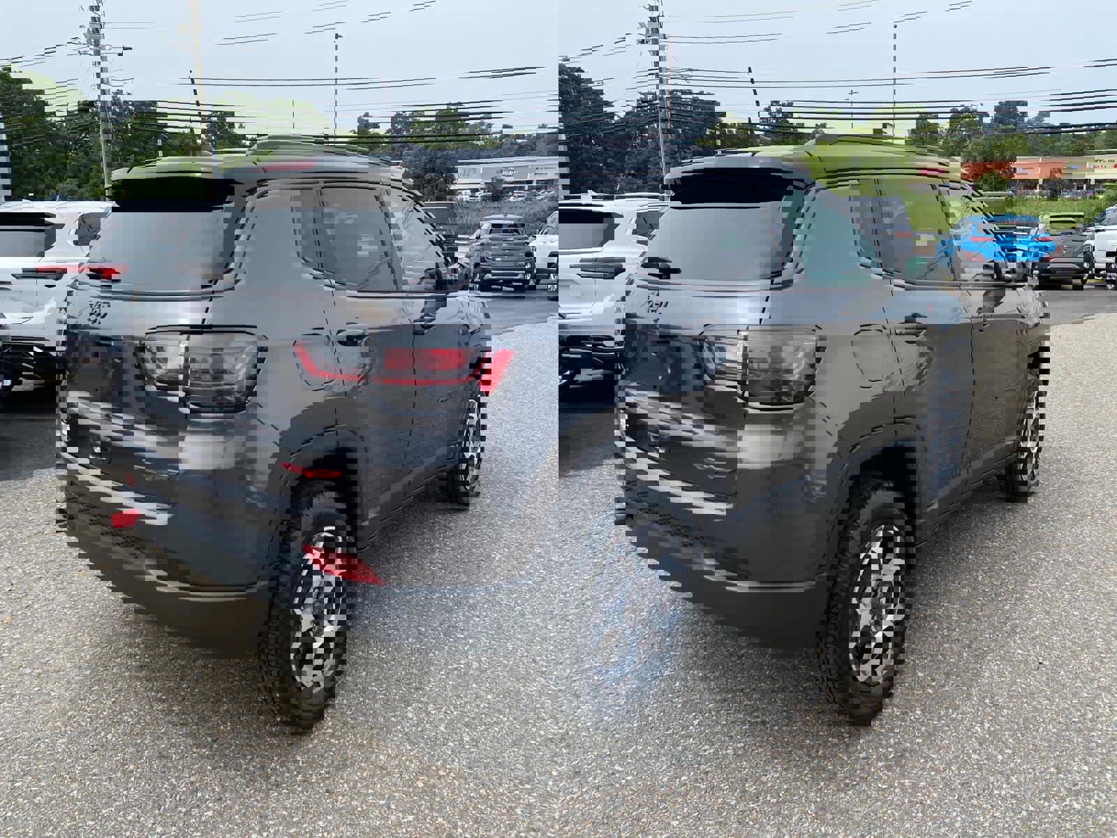 Certified 2022 Jeep Compass Trailhawk w/ Trailhawk Elite Group image 3