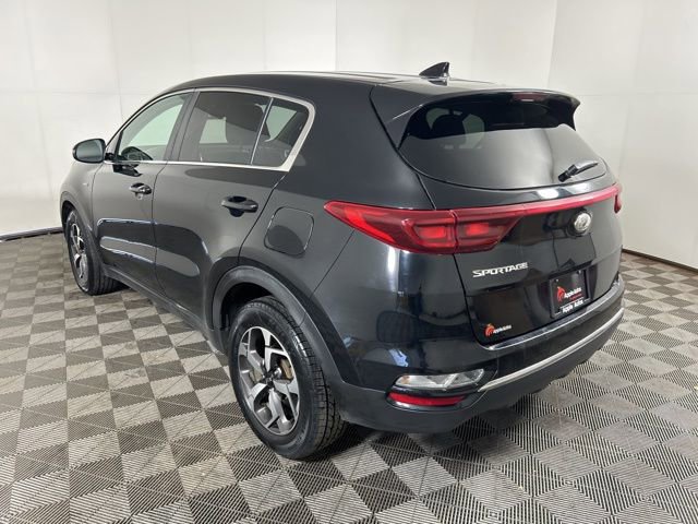 Used 2020 Kia Sportage LX w/ LX Popular Package AWD/4WD image 4