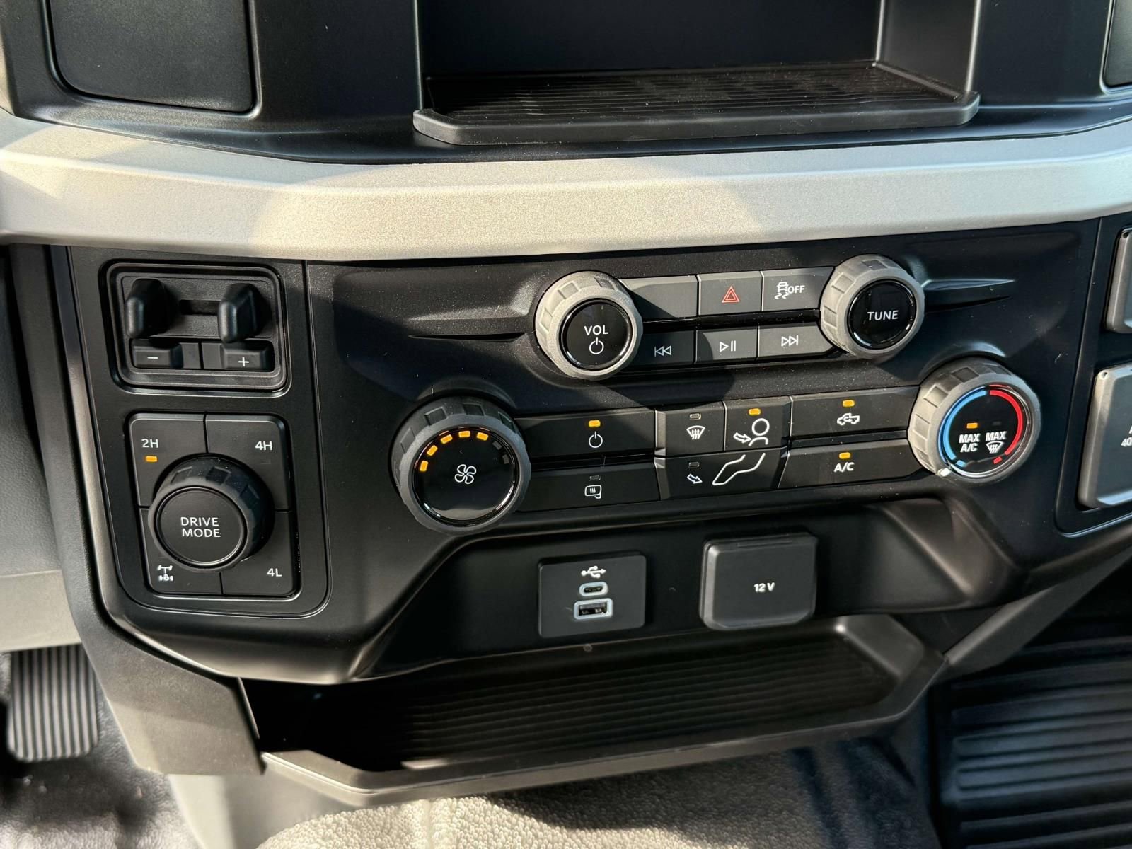 New 2026 Ford F250 XL image 15