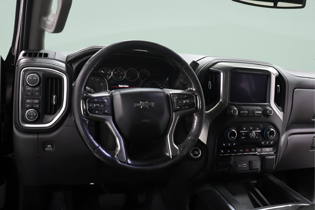 Used 2021 Chevrolet Silverado 2500 LTZ w/ LTZ Plus Package AWD/4WD image 8