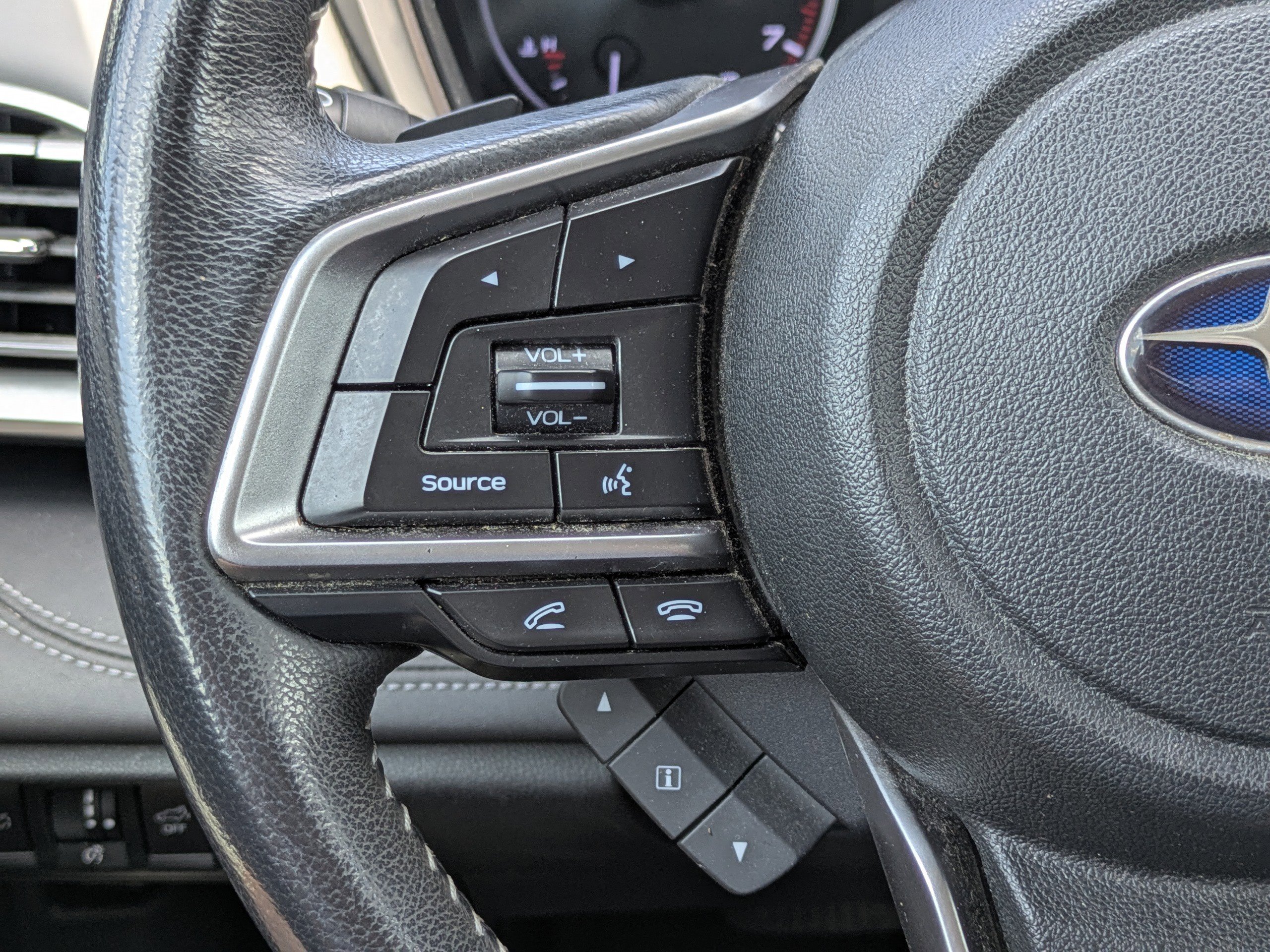 Used 2021 Subaru Outback Limited image 21