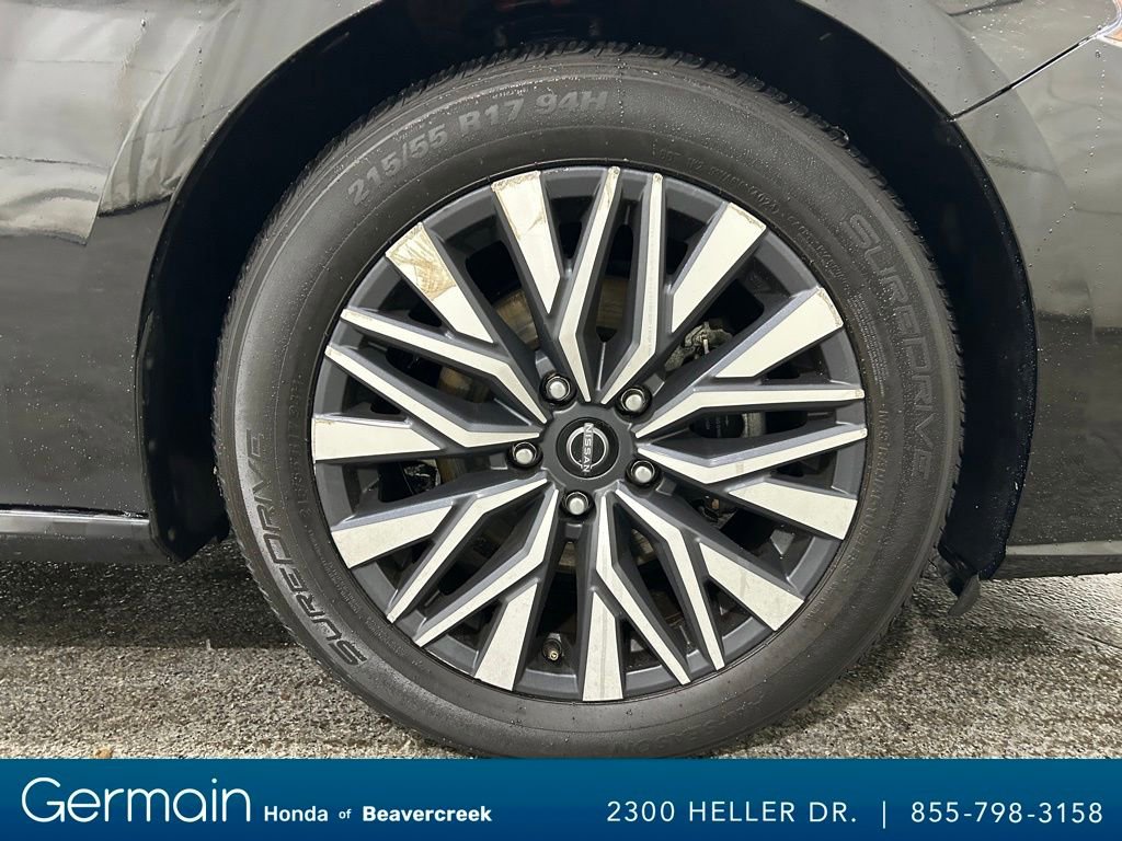 Used 2023 Nissan Altima 2.5 SV image 13