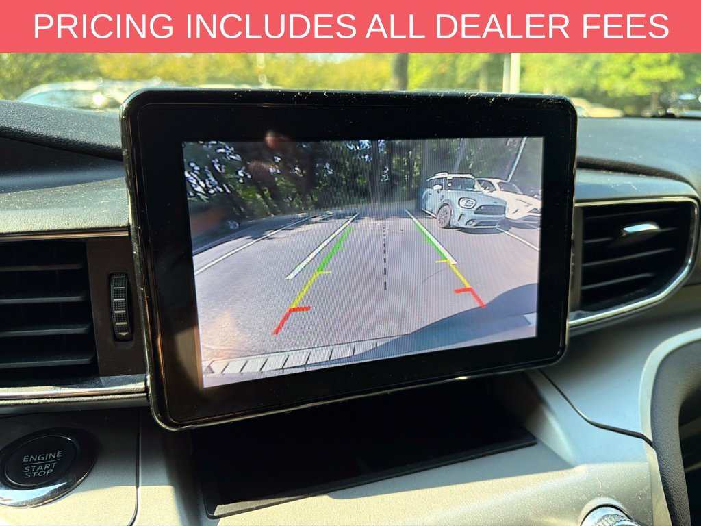 Used 2022 Ford Explorer XLT w/ Equipment Group 202A RWD image 24