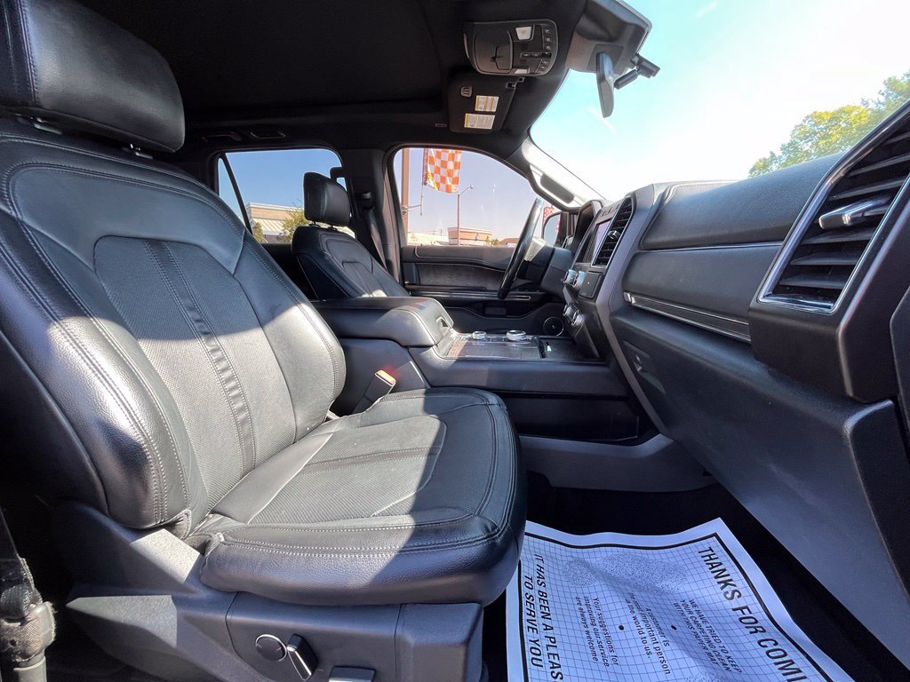 Used 2020 Ford Expedition Max Limited w/ Equipment Group 301A AWD/4WD image 39