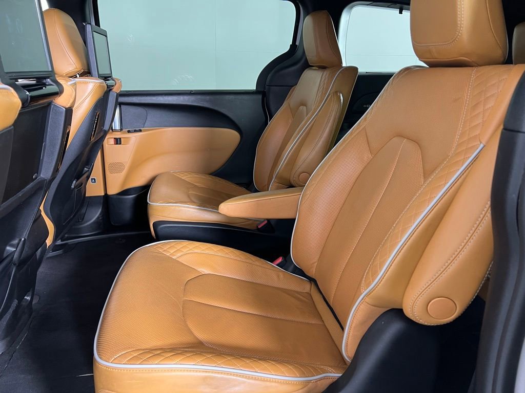 Used 2022 Chrysler Pacifica Pinnacle image 28