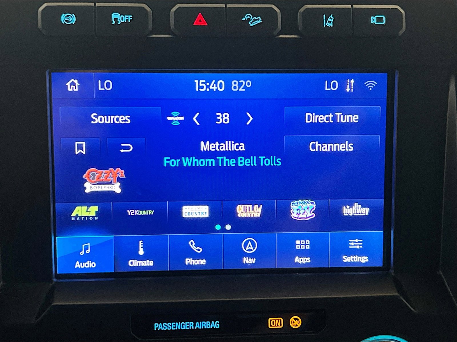 Used 2020 Ford F450 Platinum w/ FX4 Off-Road Package AWD/4WD image 11