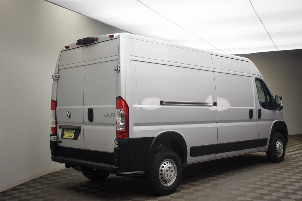 New 2026 RAM ProMaster 2500 w/ Convenience Group FWD image 6