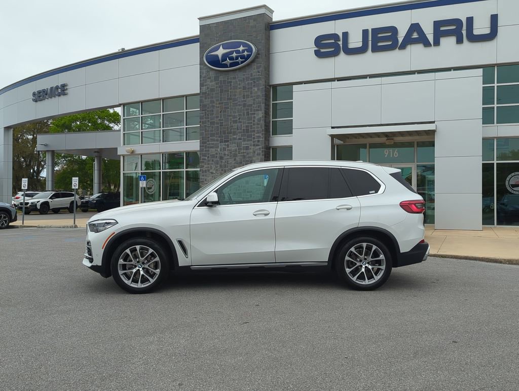 Used 2019 BMW X5 xDrive40i w/ Premium Package 2 image 4