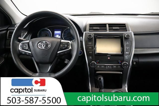 Used 2017 Toyota Camry XLE w/ Moonroof Package FWD image 16