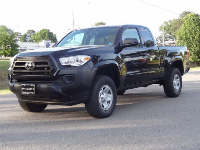 Used 2023 Toyota Tacoma SR AWD/4WD image 1