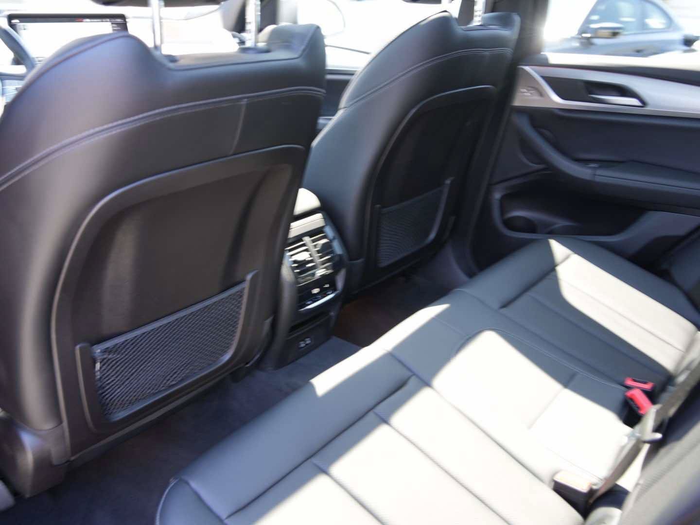 Used 2023 BMW X3 sDrive30i w/ Premium Package RWD image 10