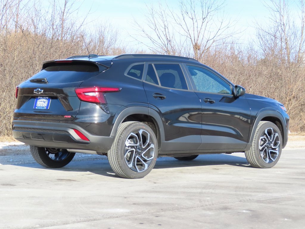 New 2026 Chevrolet Trax RS w/ Driver Confidence Package image 3