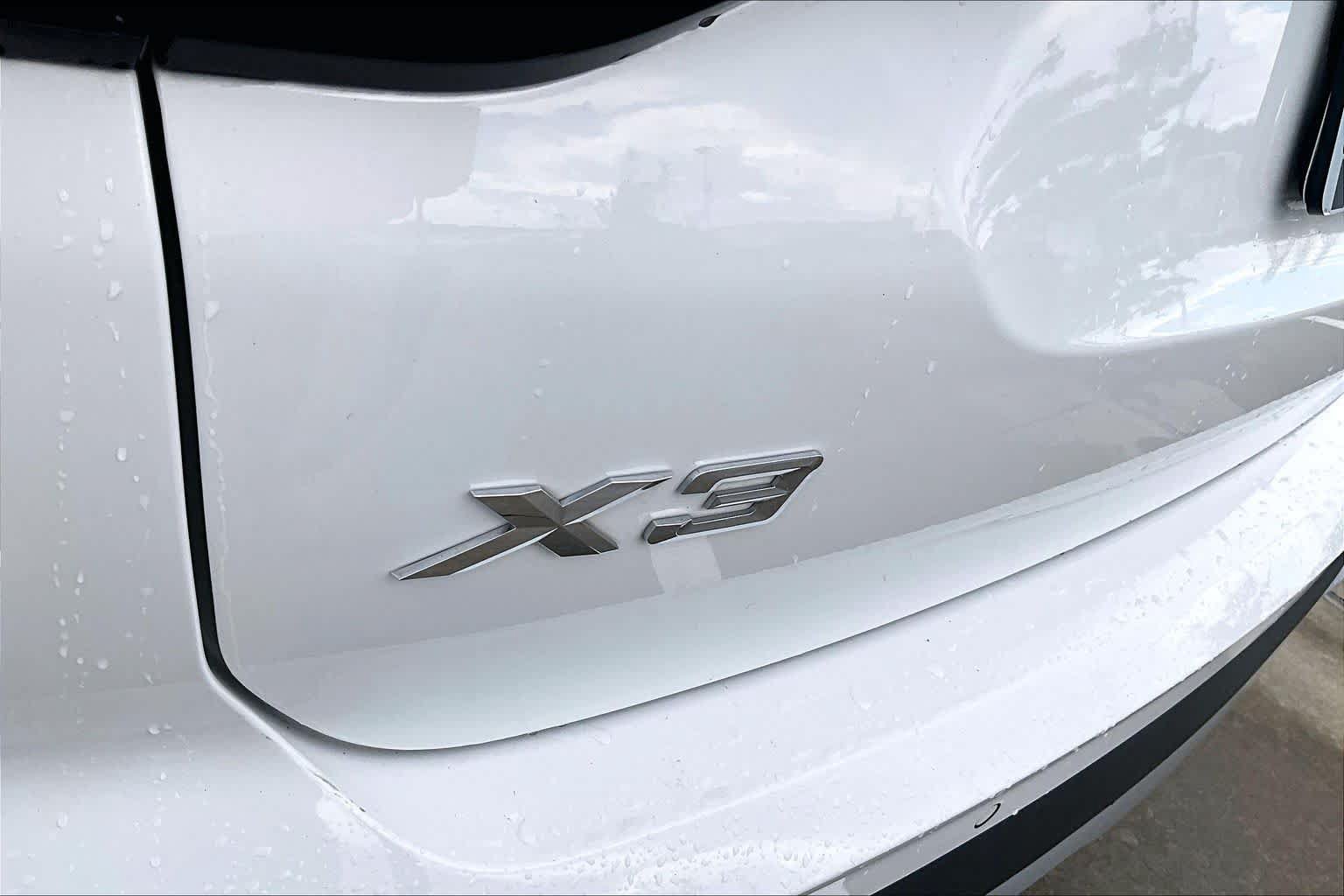 Used 2023 BMW X3 sDrive30i w/ Premium Package w/ZPA RWD image 29