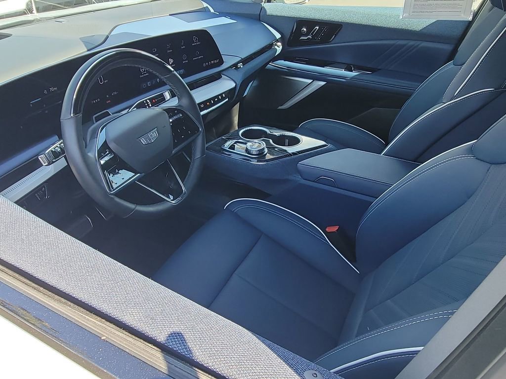 Certified 2025 Cadillac Optiq Sport 2 image 10