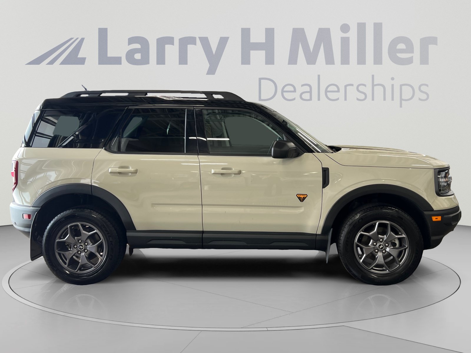 Used 2024 Ford Bronco Sport Badlands w/ Premium Package AWD/4WD image 6