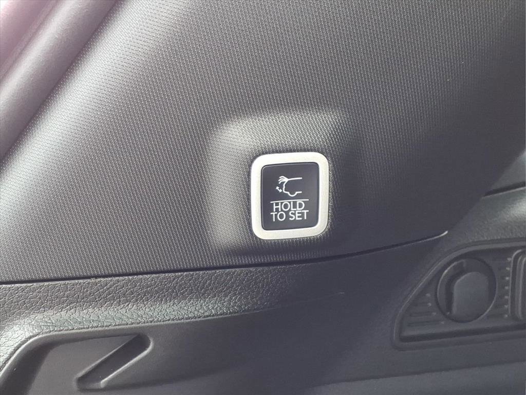 New 2025 Jeep Grand Cherokee Limited image 7