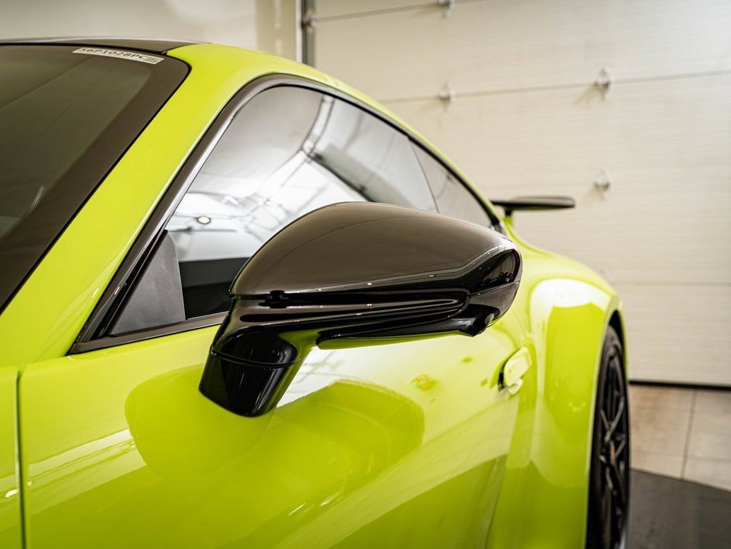 Certified 2025 Porsche 911 Carrera GTS RWD image 20