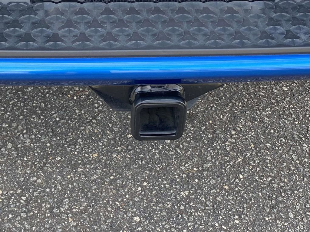 Used 2023 Chevrolet Colorado LT w/ LT Convenience Package III image 29