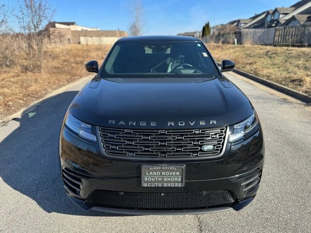 Used 2026 Land Rover Range Rover Velar Dynamic SE image 3