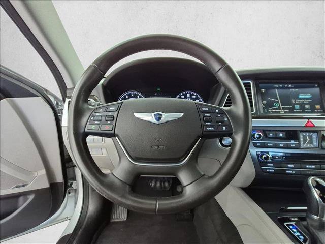 Used 2015 Hyundai Genesis 3.8 w/ Option Group 03 RWD image 30