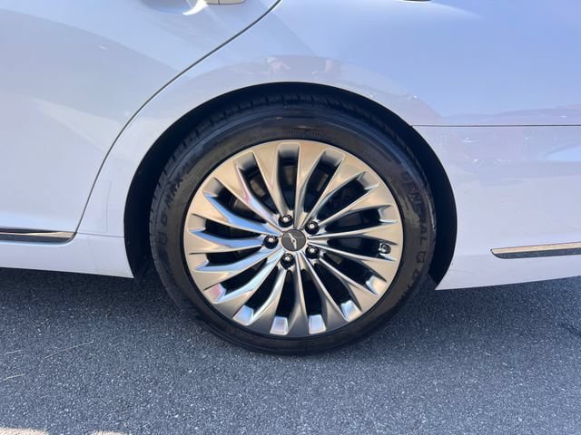 Used 2018 Genesis G90 3.3T Premium AWD/4WD image 40