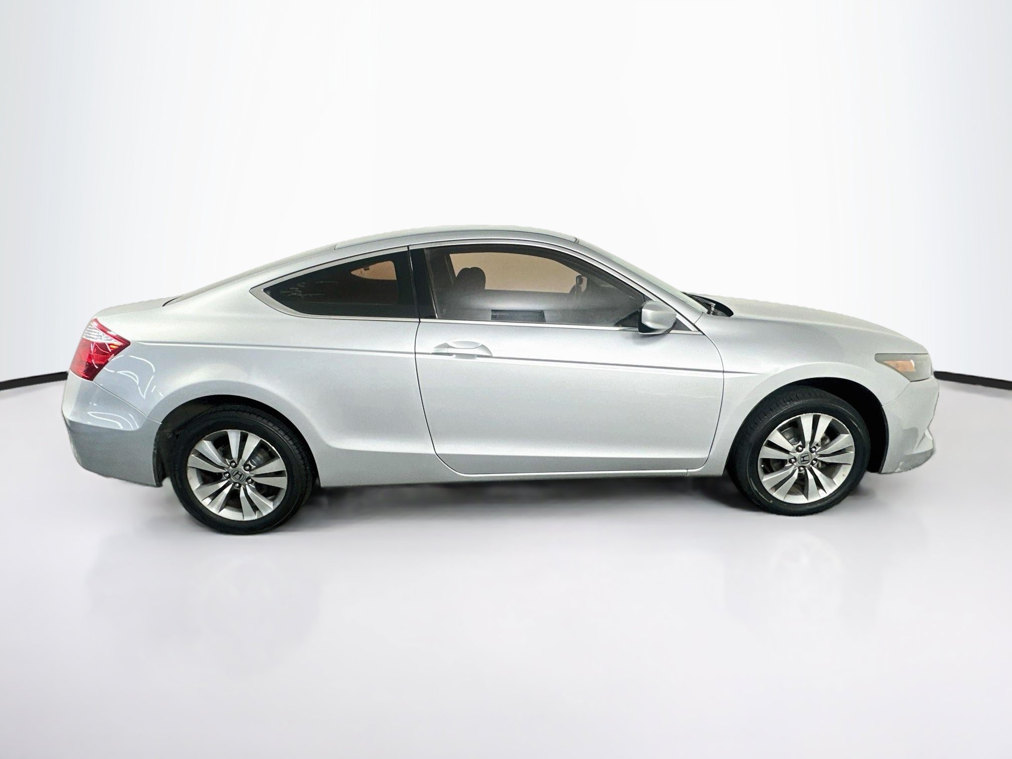 Used 2010 Honda Accord LX-S image 10