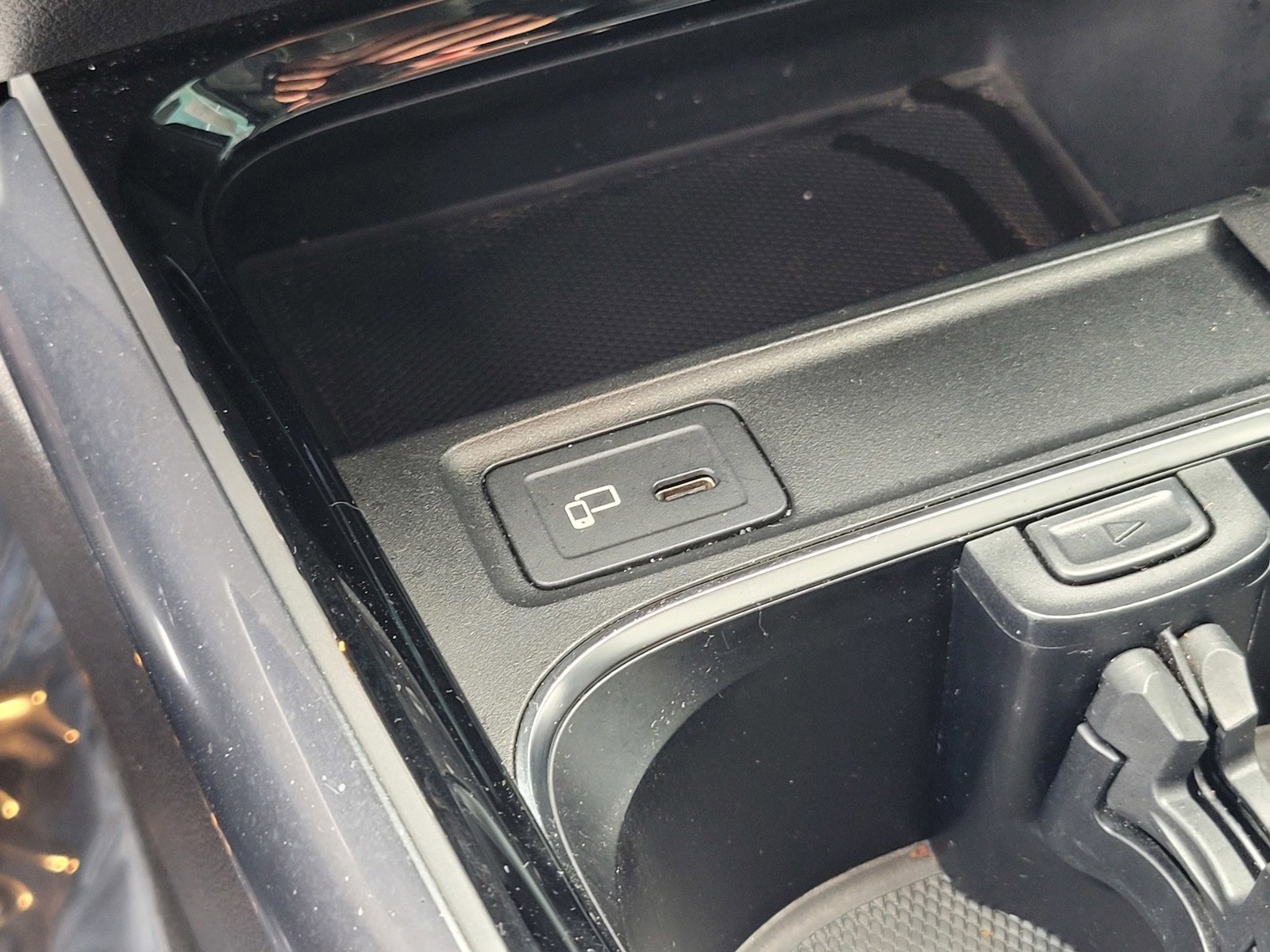 Used 2021 Mercedes-Benz GLA 250 GLA 250 w/ Premium Package image 25