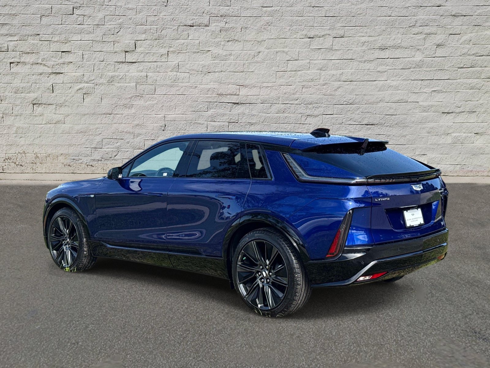 Certified 2026 Cadillac Lyriq Signature Sport w/ Nappa Leather Package AWD/4WD image 3