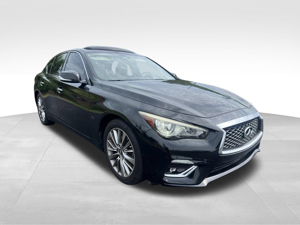 Used 2018 INFINITI Q50 Luxe RWD image 15