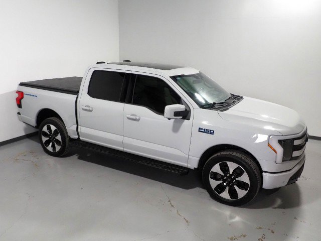 Used 2024 Ford F150 Lightning Platinum AWD/4WD image 12