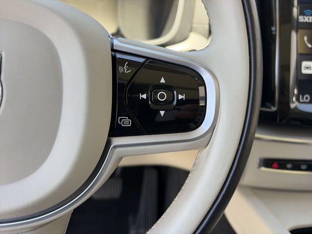 Used 2018 Volvo XC60 T8 Inscription w/ Advanced Package AWD/4WD image 23