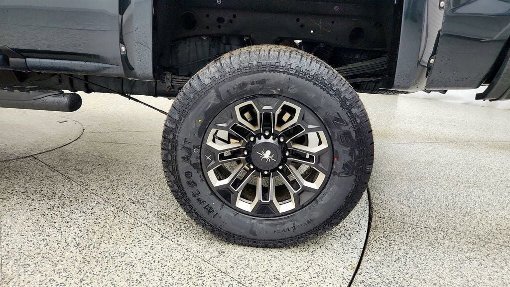 Used 2019 Chevrolet Silverado 2500 LTZ w/ Duramax Plus Package AWD/4WD image 9