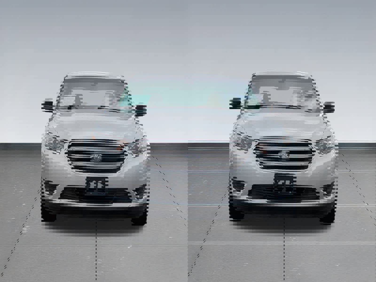 Used 2017 Ford Taurus SE image 9