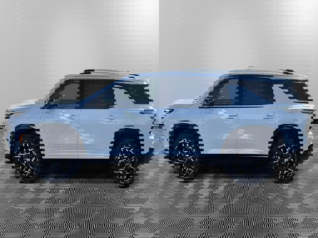 New 2026 Chevrolet Traverse High Country w/ LPO, Floor Liner Package image 4