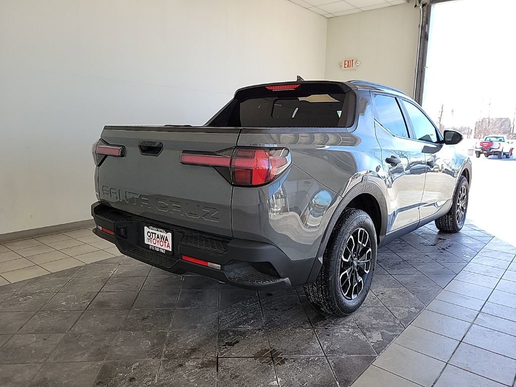 Used 2024 Hyundai Santa Cruz SEL w/ Activity Package image 6