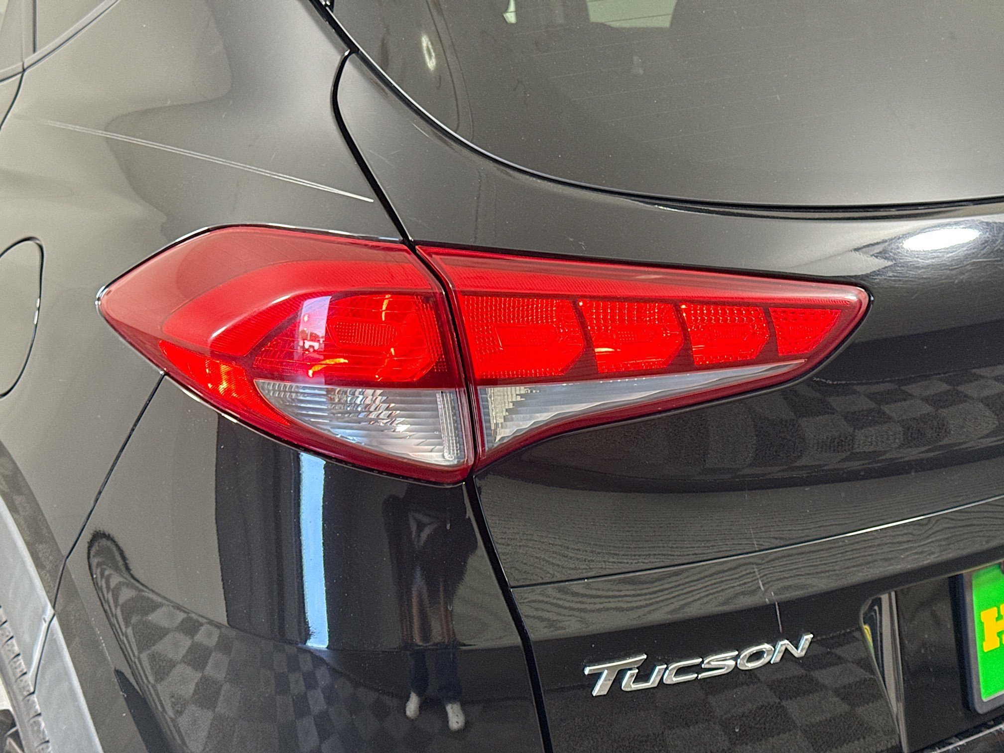 Used 2018 Hyundai Tucson Sport AWD/4WD image 36